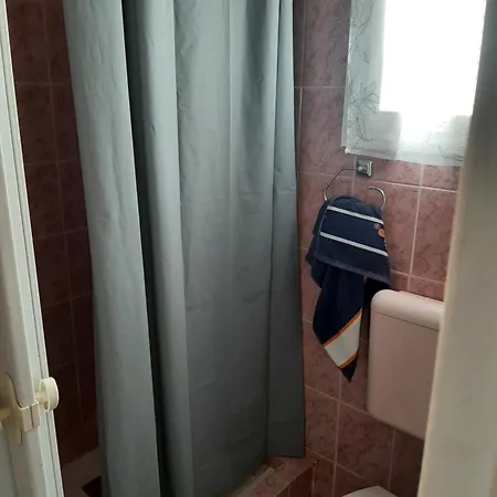 Erdei Fenyoe Vendeghaz *