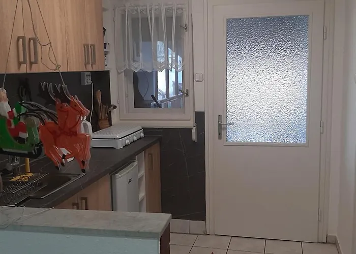 Erdei Fenyö *
